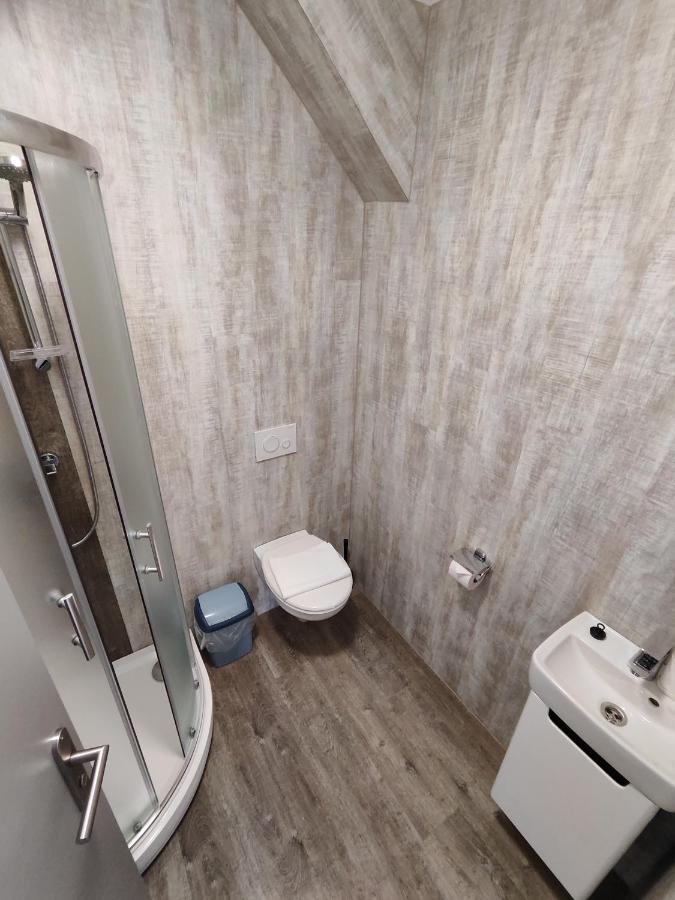 Hotel Stara Skola Mezná Buitenkant foto